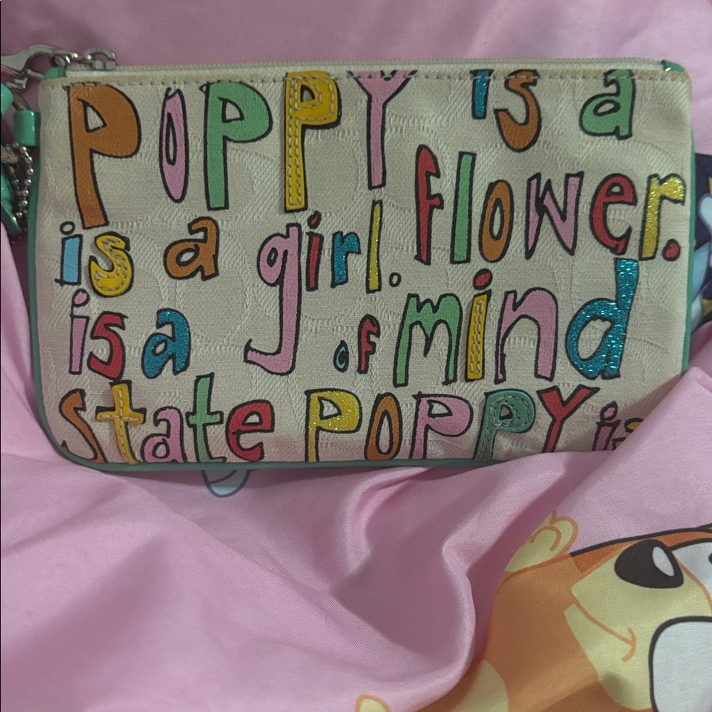 Coach Poppy is Love Wristlet EUC